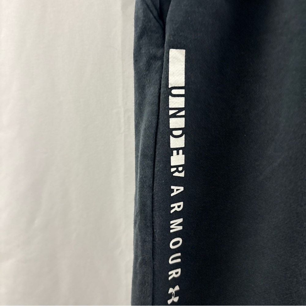 Under Armour Sweatpants Mens XL Black Fleece Joggers Elastic Waist Pockets Logo - Picture 3 of 9
